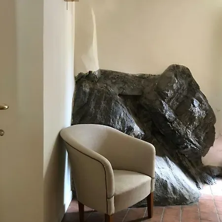 The Rock Apartament Brienno